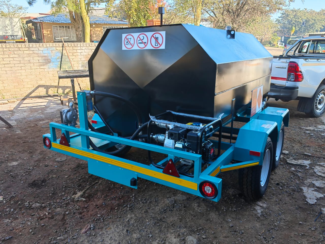 3000L Diesel Tanker, a Diesel Tanker Trailers build by LF Trailers — tough-built, NATIS-registerable trailers manufactured in Gauteng, photo 4 of 4
