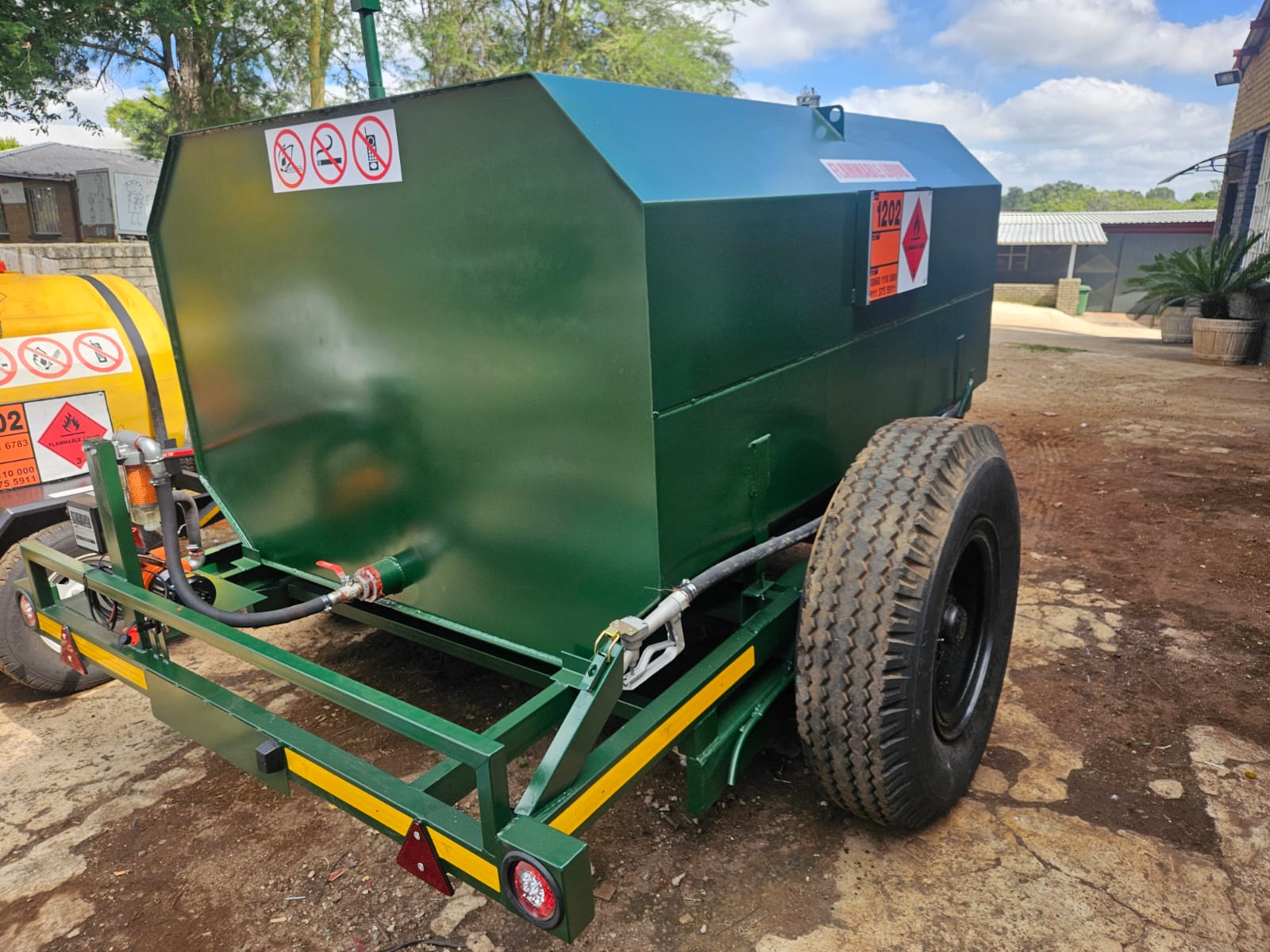 5000L Diesel Tanker (Site), a Diesel Tanker Trailers build by LF Trailers — tough-built, NATIS-registerable trailers manufactured in Gauteng, photo 3 of 4