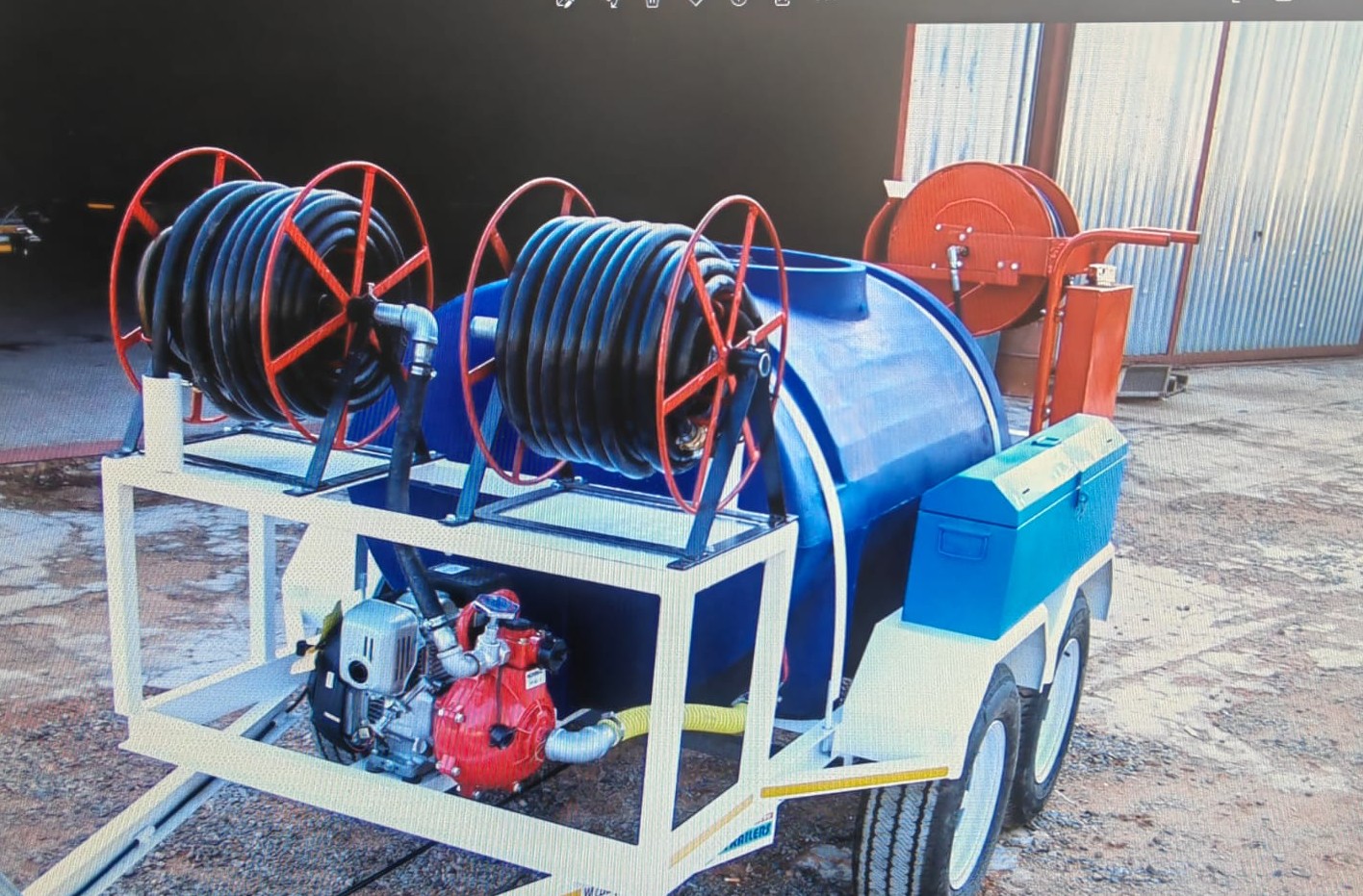 1000L Drain Cleaner Trailer, a Drain Cleaner Trailers build by LF Trailers — tough-built, NATIS-registerable trailers manufactured in Gauteng, photo 2 of 4