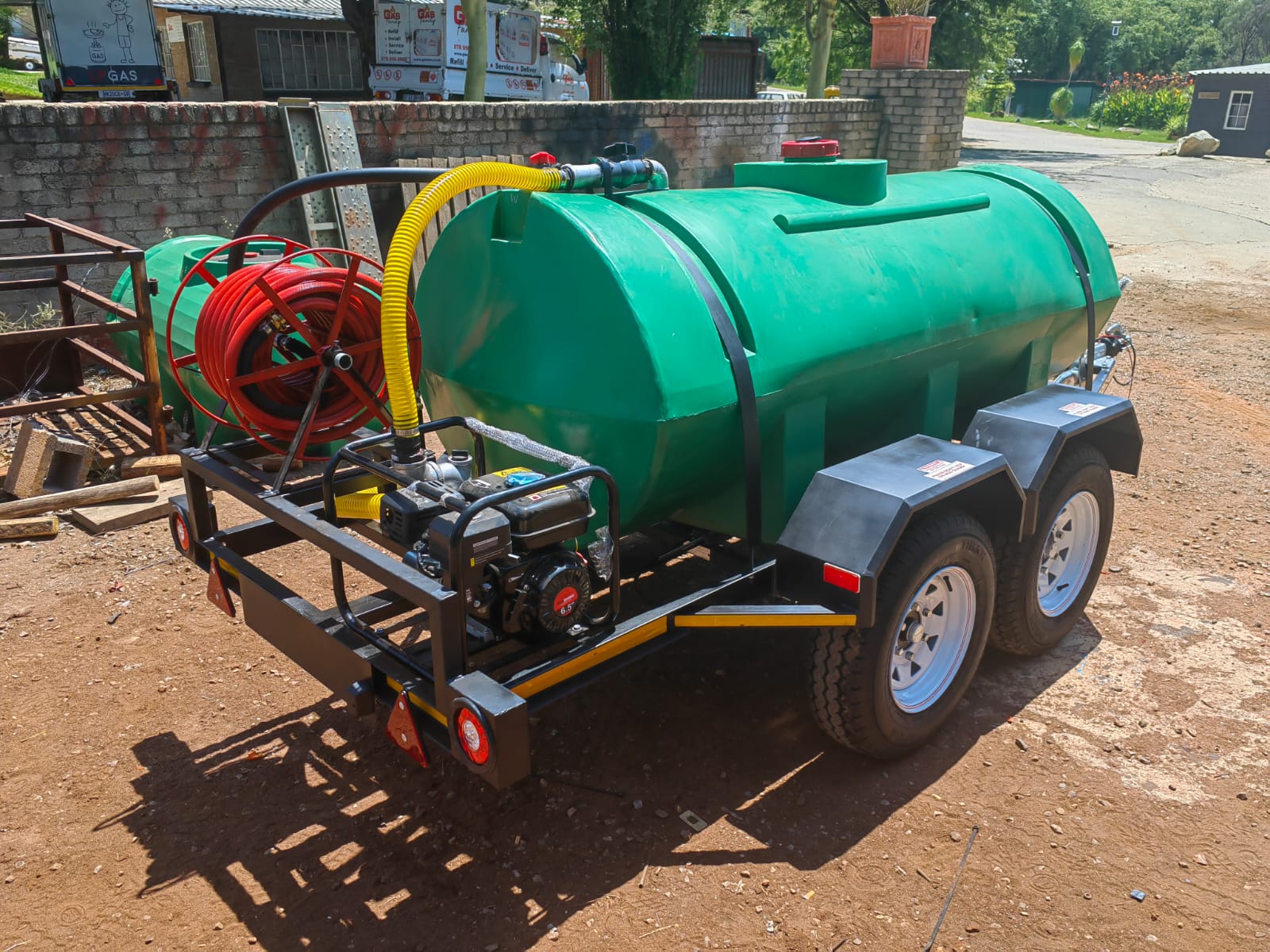 1500L Water Tanker, a Water Tanker Trailers build by LF Trailers — tough-built, NATIS-registerable trailers manufactured in Gauteng, photo 4 of 4